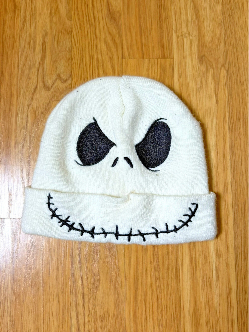 Bioworld Nightmare Before Christmas Jack Skellington Beanie Cream White Knit Cuf